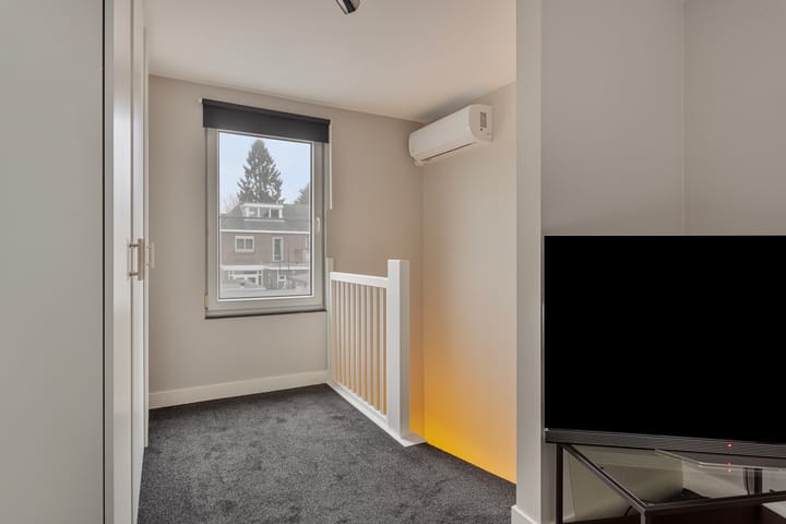 Photo 24 of Enschotsestraat 106