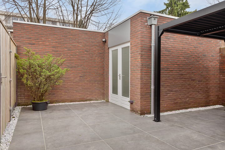 Photo 31 of Enschotsestraat 106