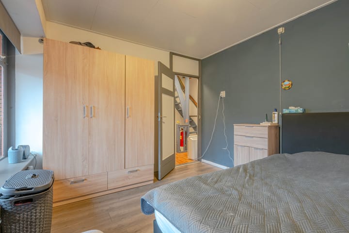 Foto 21 van Nieuwenhoornstraat 57-A