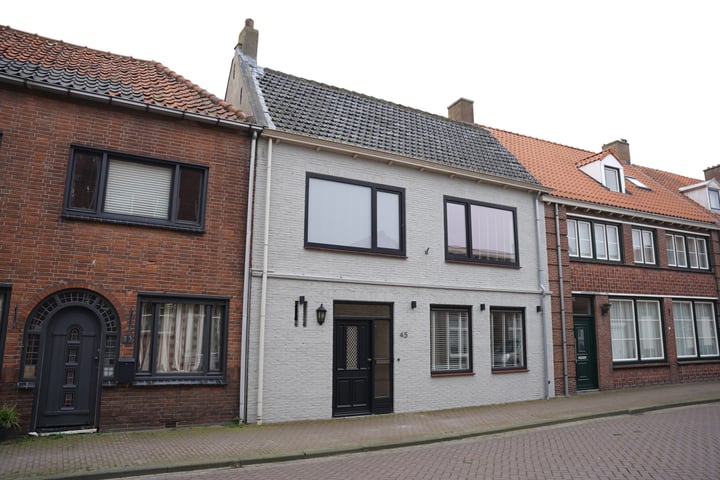 Bekijk foto 43 van Weststraat 45