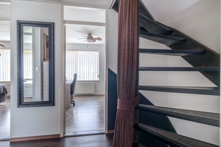 Foto 15 van Van Oost-Frieslandstraat 54