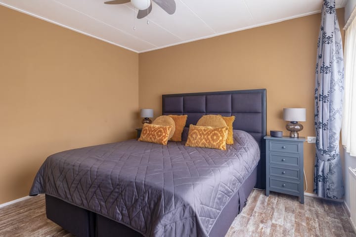 Foto 17 van Van Oost-Frieslandstraat 54