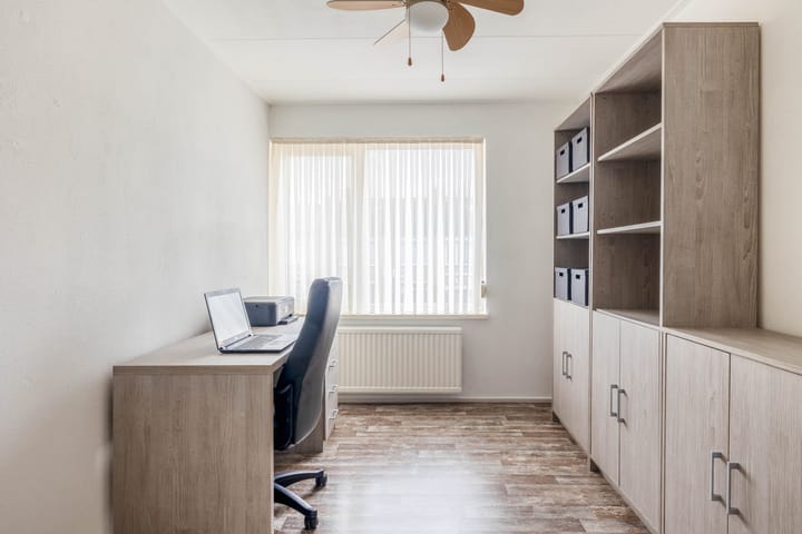 Foto 21 van Van Oost-Frieslandstraat 54