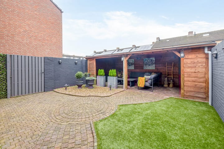 Foto 29 van Van Oost-Frieslandstraat 54