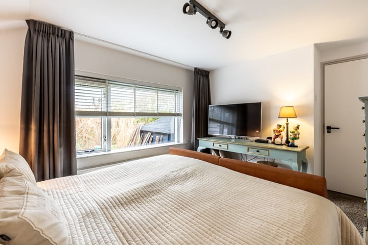 Foto 20 van Bloemenstraat 4