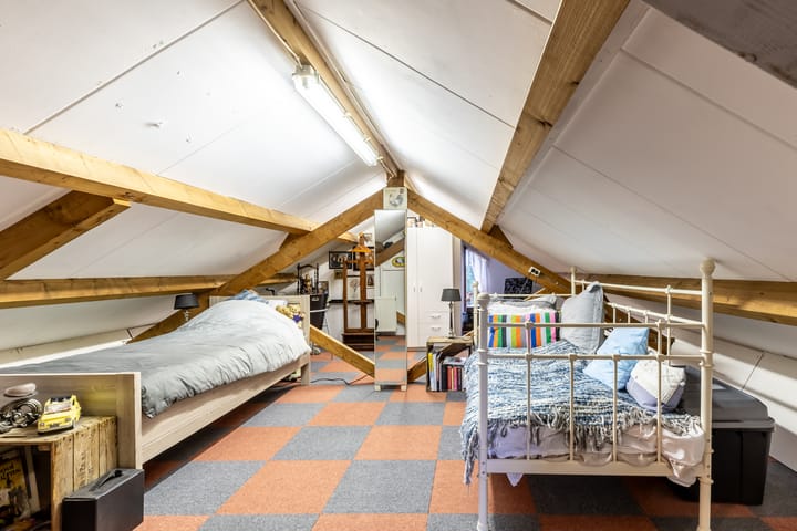 Foto 28 van Bloemenstraat 4