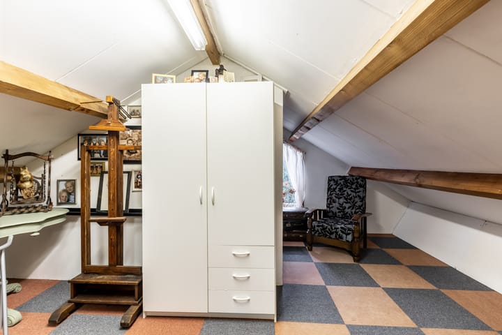 Foto 29 van Bloemenstraat 4