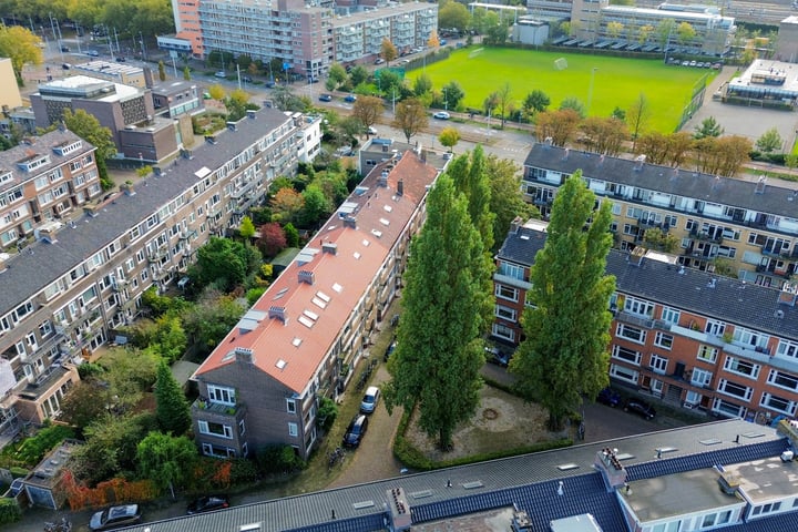 Bekijk foto 40 van Bickerstraat 10-A