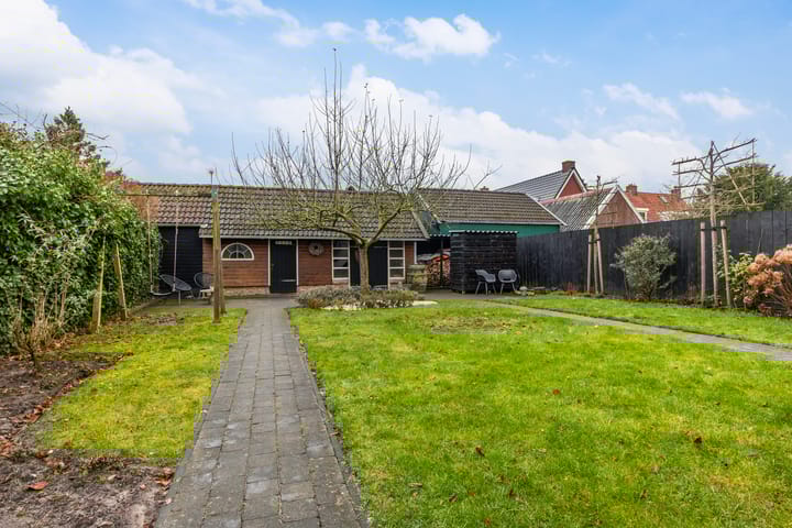 Foto 42 van Stationsstraat 1