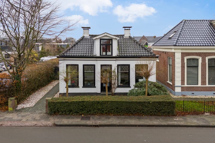 Foto 44 van Stationsstraat 1