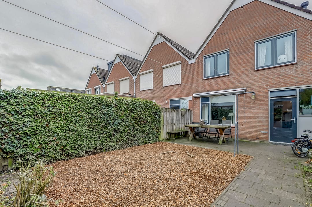 Photo 31 of Burgemeester Bouwensestraat 37