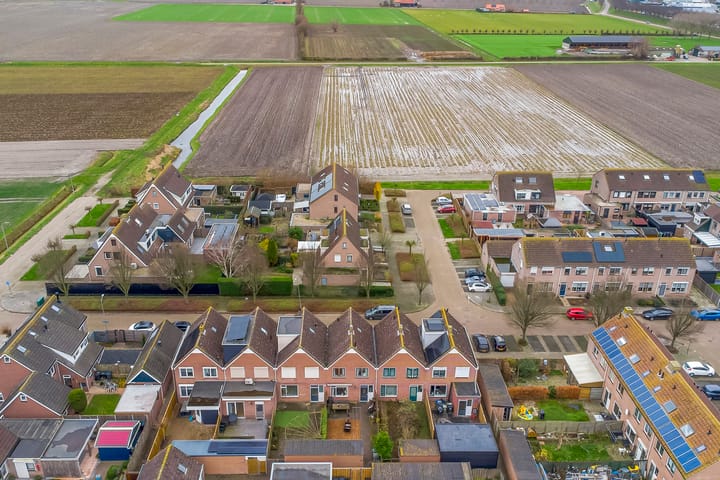 Foto 32 van Burgemeester Bouwensestraat 37