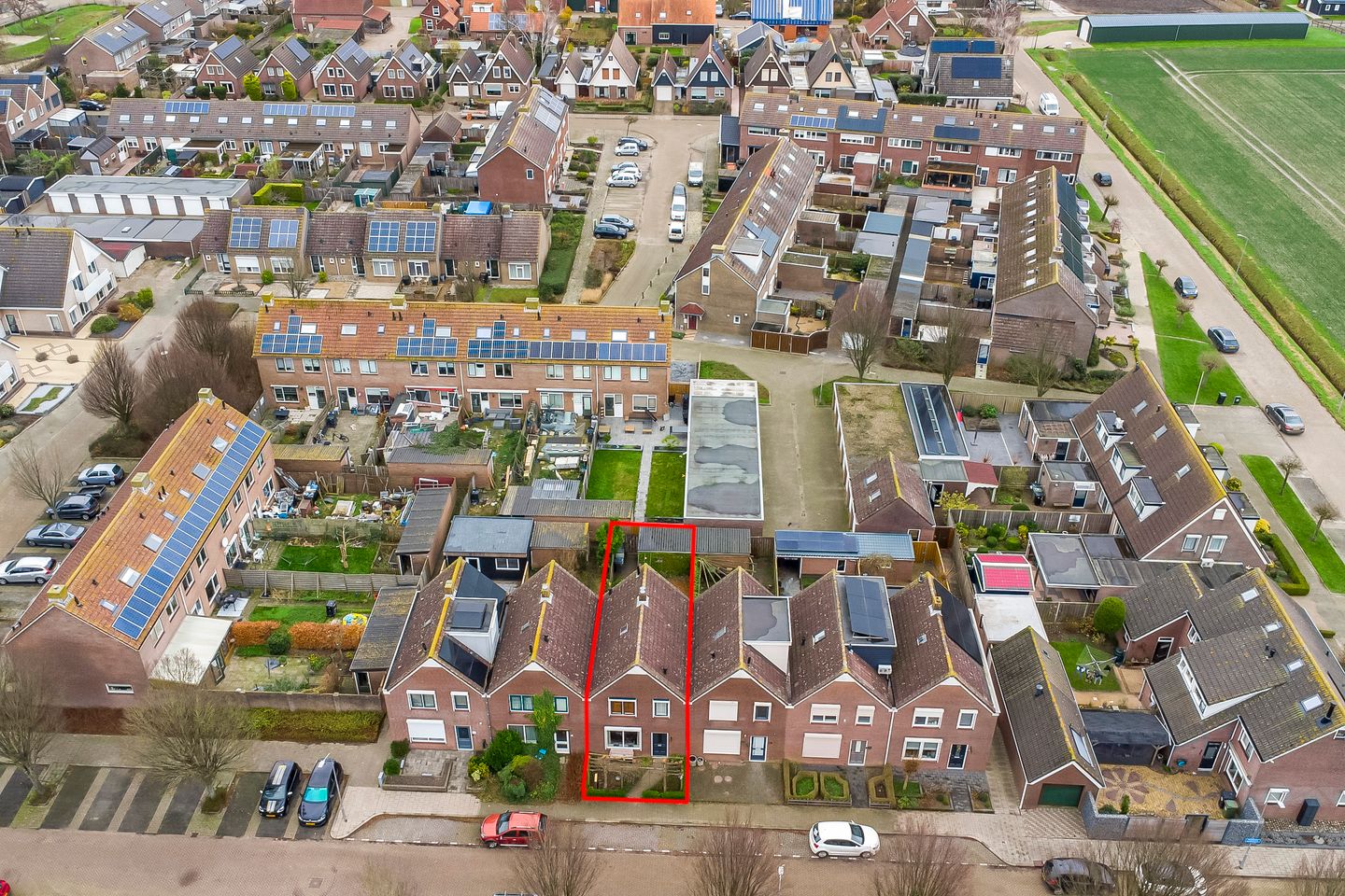 Photo 34 of Burgemeester Bouwensestraat 37