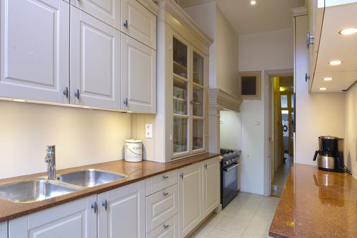 Foto 7 van Adelheidstraat 62