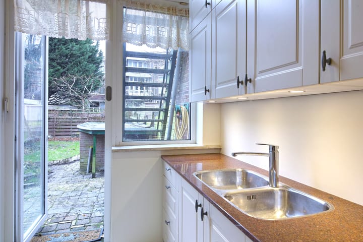 Foto 6 van Adelheidstraat 62