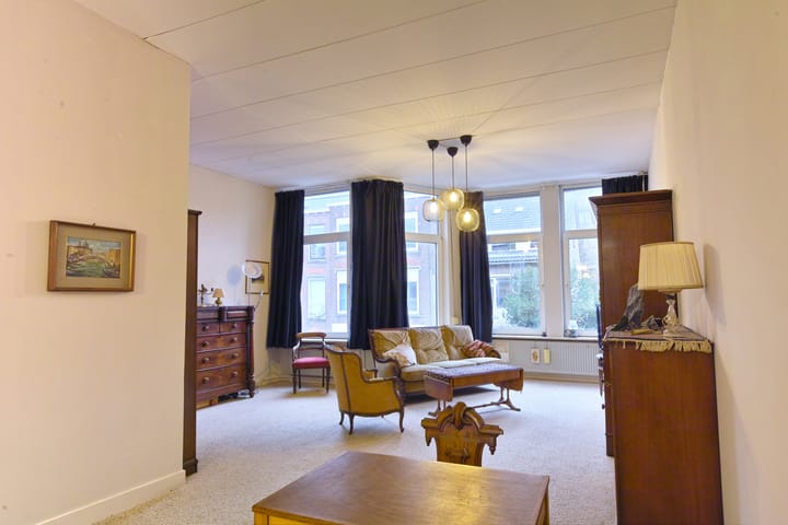 Foto 21 van Adelheidstraat 62