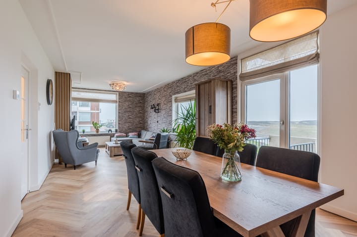 Foto 3 van Rijnmond 110