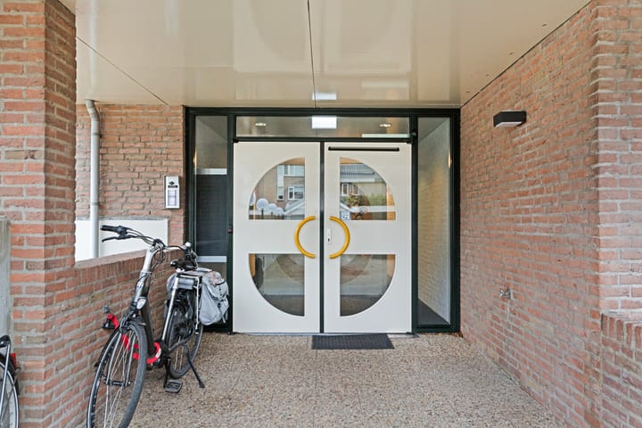 Foto 23 van Bremlaan 10