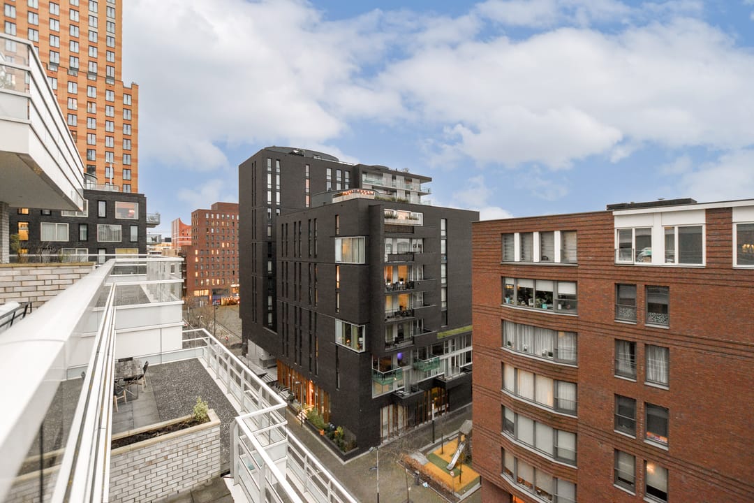 Foto 7 van Leonard Bernsteinstraat 70-C