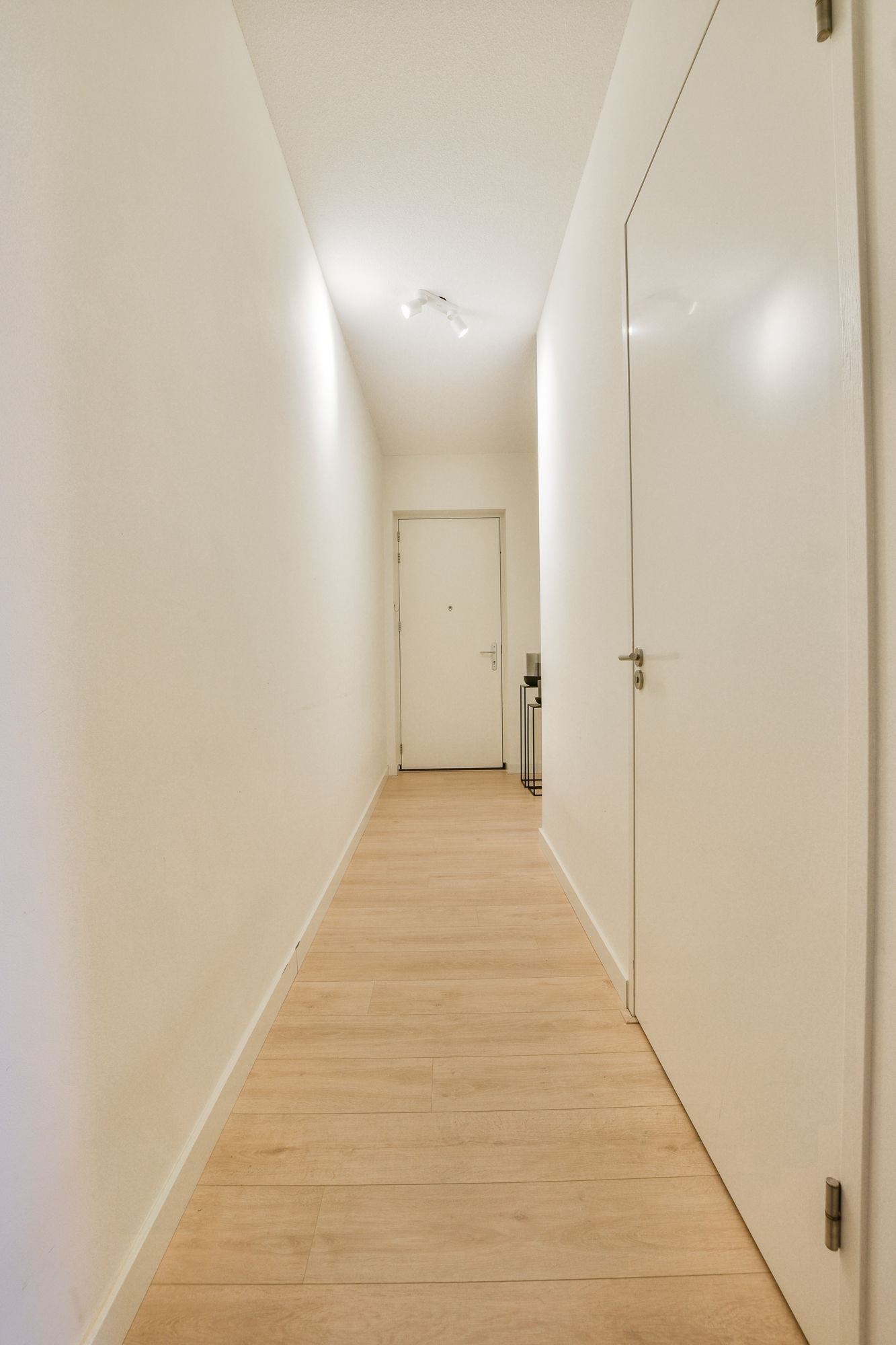 Foto 18 van Leonard Bernsteinstraat 70-C