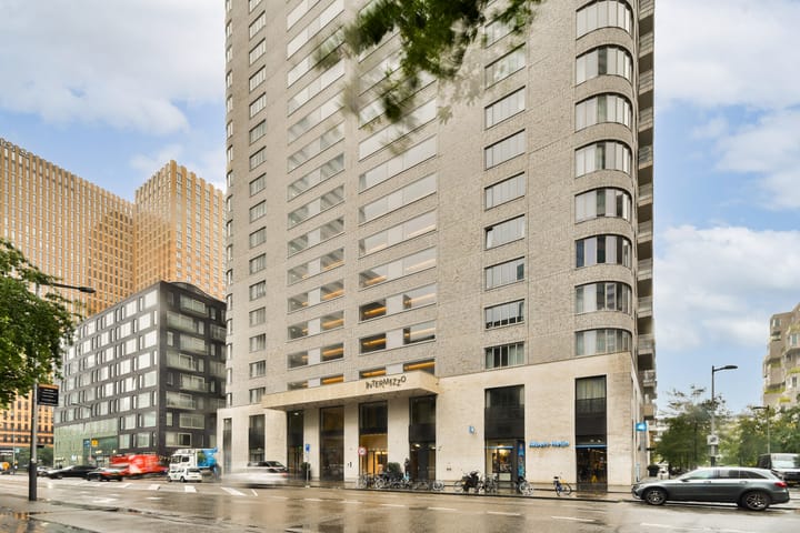 Foto 20 van Leonard Bernsteinstraat 70-C