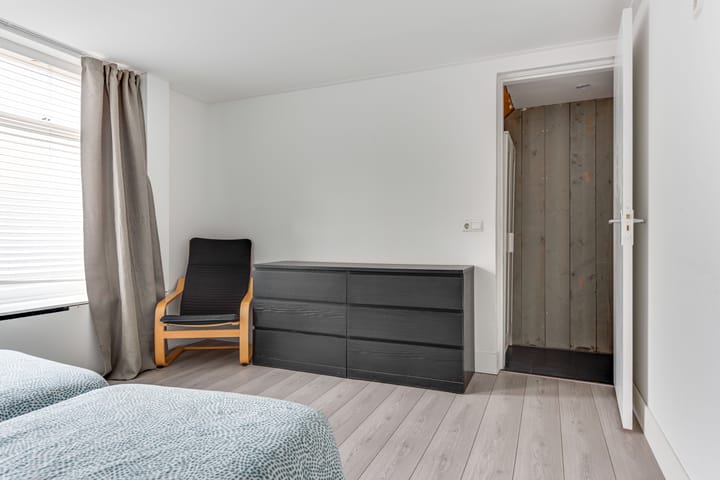 Foto 15 van Julianastraat 12