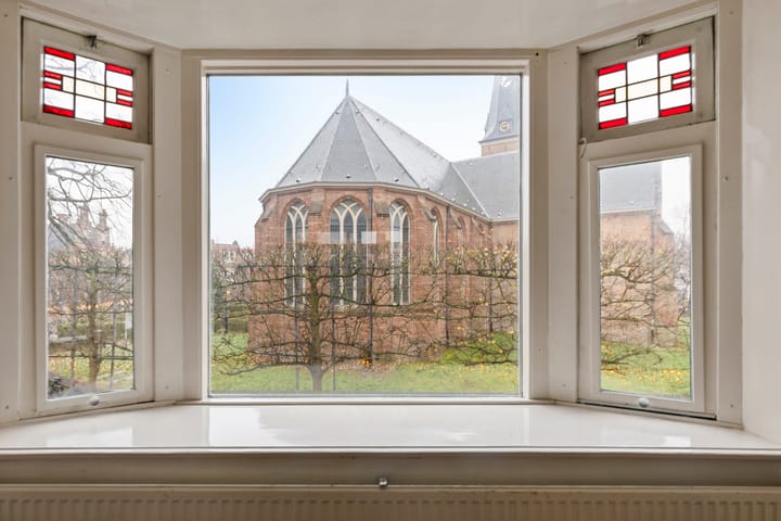 Foto 2 van van Schagenstraat 3