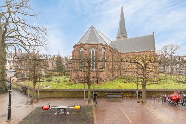 Foto 13 van van Schagenstraat 3