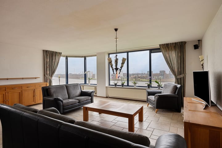 Foto 4 van Maasboulevard 123