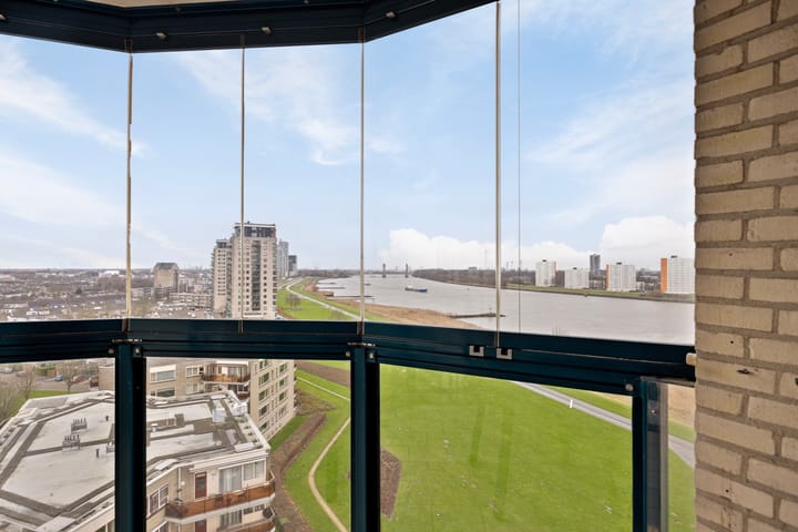 Foto 15 van Maasboulevard 123