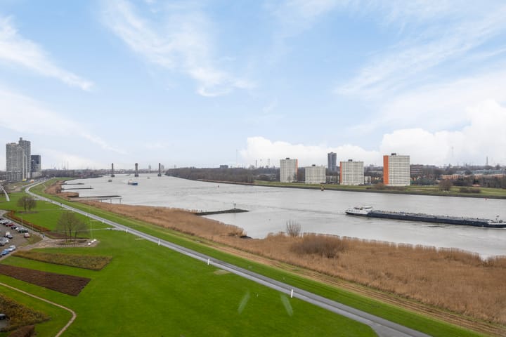 Foto 17 van Maasboulevard 123