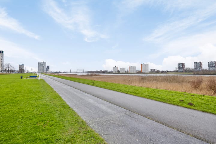 Foto 3 van Maasboulevard 123