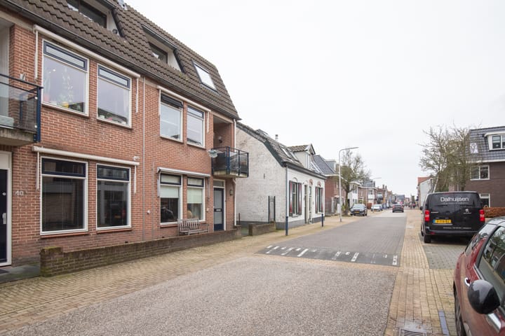 Foto 25 van Voorstraat 44