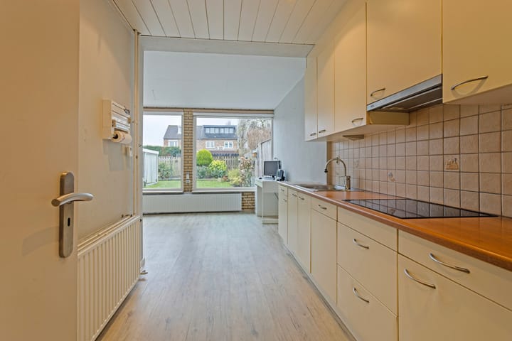 Foto 19 van Burg Fredrixstraat 8