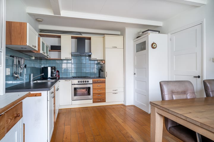 Foto 17 van Omgong 12