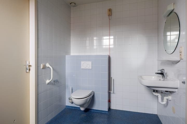 Foto 4 van Burg.van Banningstraat 11