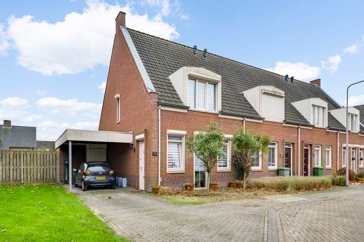 Eigen Erf 11