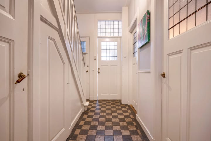 Foto 5 van Luitgardeweg 38