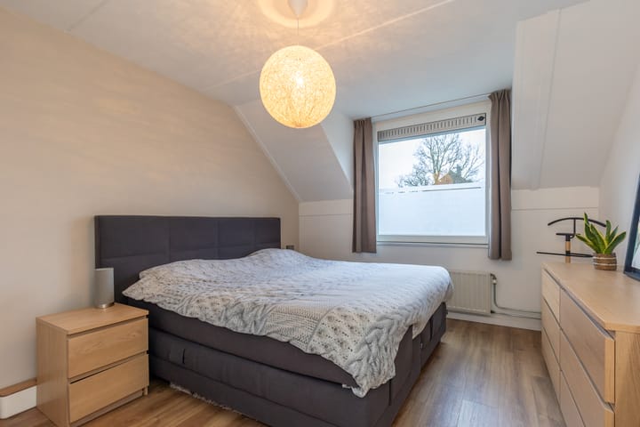 Foto 16 van Jan van Salmstraat 49