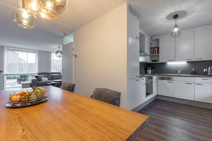 Foto 28 van Jan van Salmstraat 49