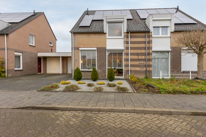 Foto 27 van Jan van Salmstraat 49