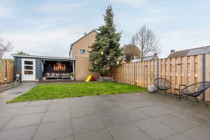 Foto 32 van Jan van Salmstraat 49