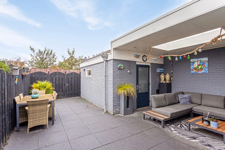 Foto 28 van Heuvel 15