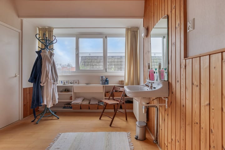 Foto 19 van Midlumerlaan 16