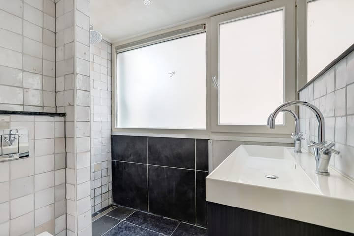 Photo 18 of Glacisstraat 45