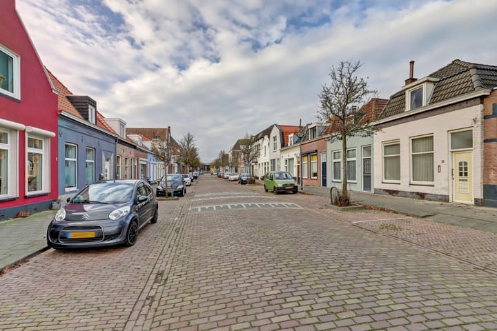 Photo 28 of Glacisstraat 45