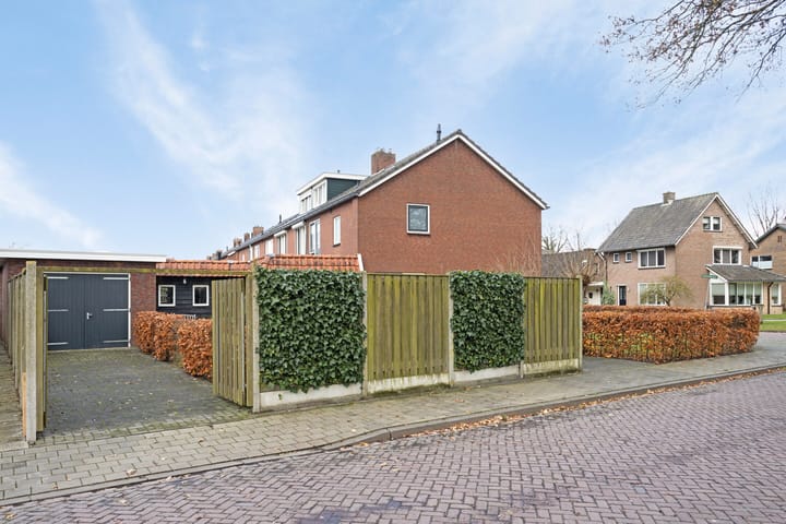 Photo 36 of Malandstraat 24