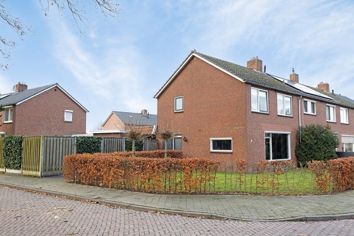 Photo 39 of Malandstraat 24