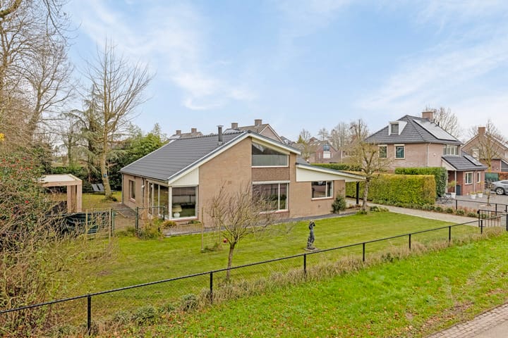 Foto 42 van Molenstraat 34