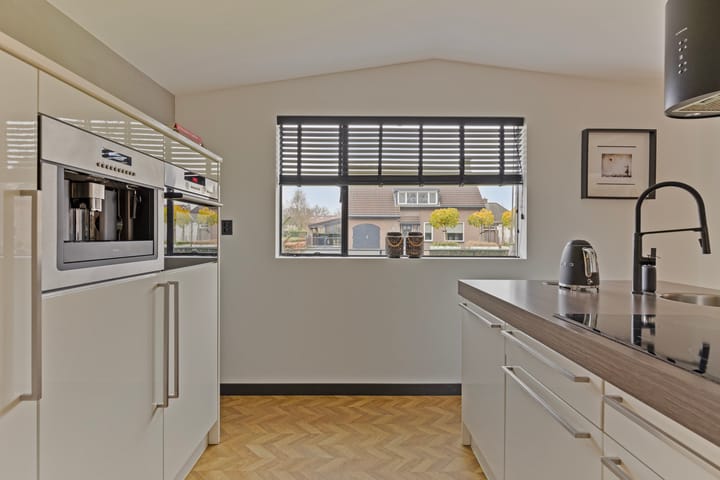 Foto 17 van Molenstraat 34